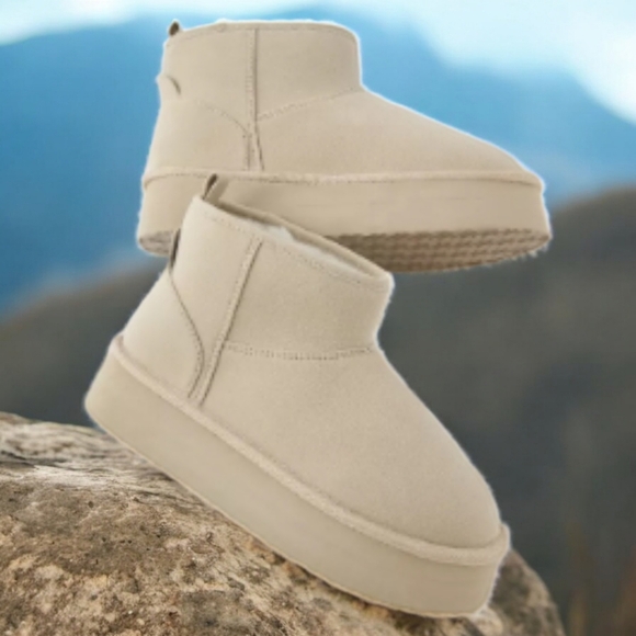 NEW!!!  AMERICAN EAGLE The Hangout Booties - SIZE 9 - Picture 4 of 9